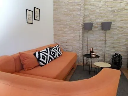 Apartament Ii *