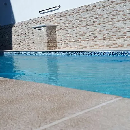 别墅度假i​​i号公寓 *